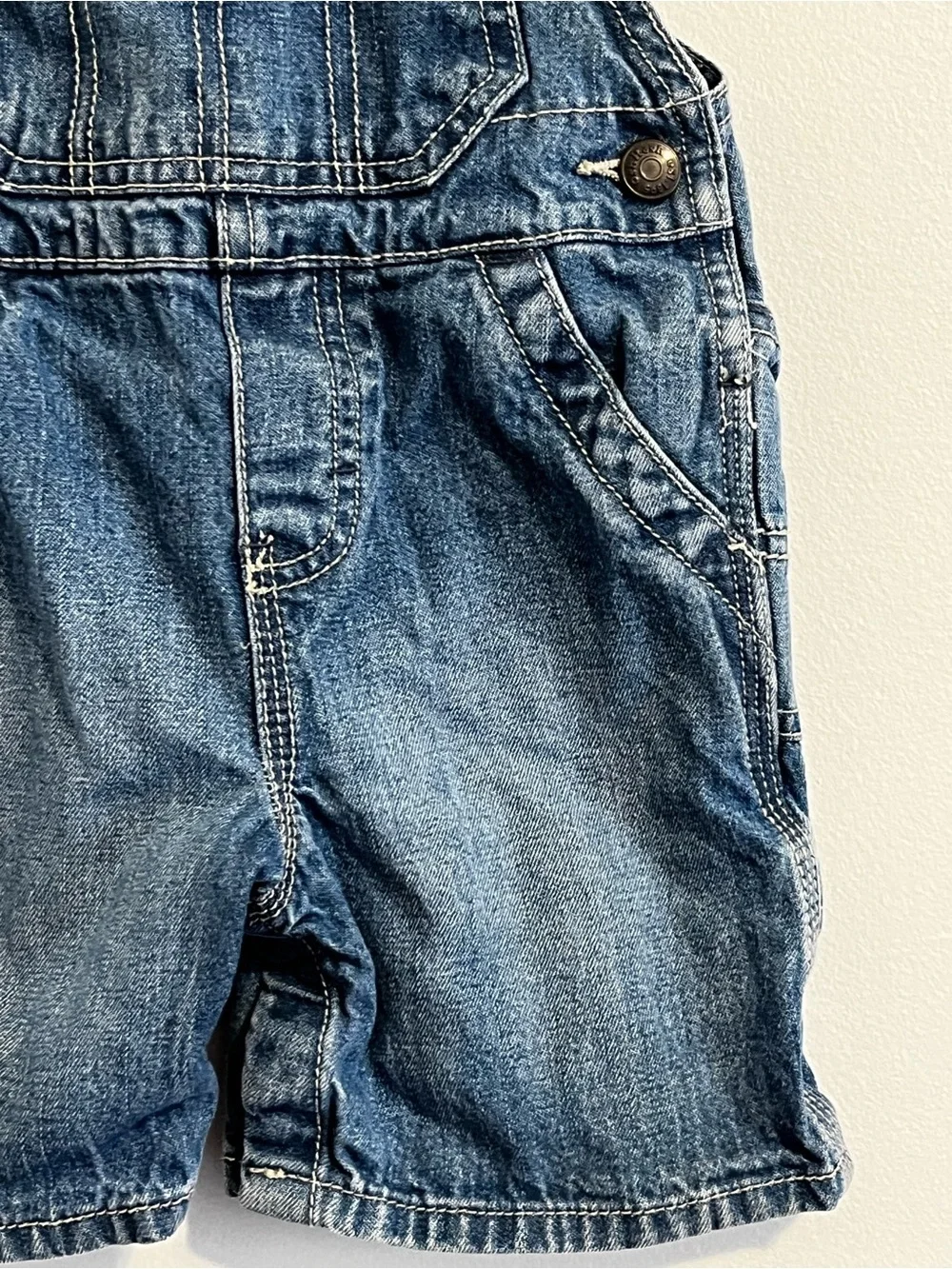Vintage 90s OshKosh B’gosh Vestbak Blue Denim Jean Shortalls Overalls 18mo